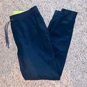 Birddog joggers - Gabe Ruths